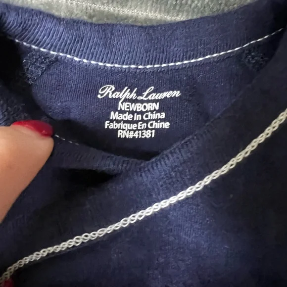 Ralph Lauren two piece set with footies. Size Newborn - Picture 3 of 3